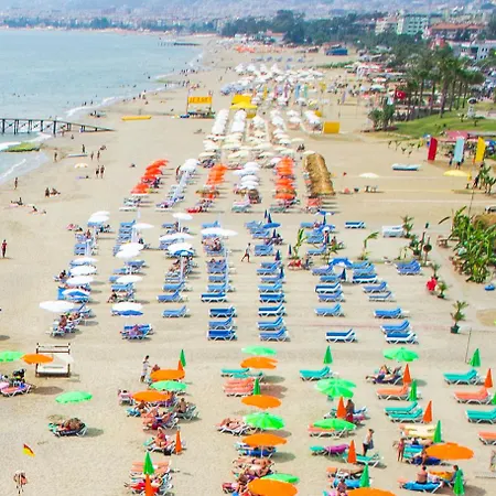 White Gold & Szálloda