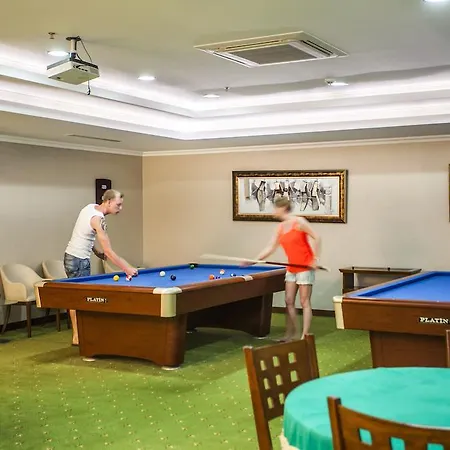 White Gold & Ξενοδοχείο