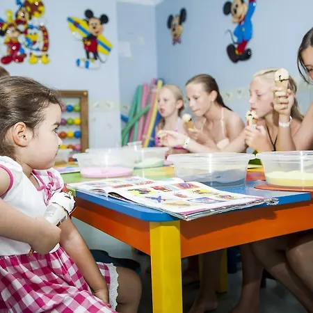 White Gold & ألانيا