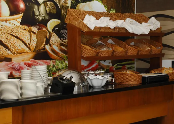 White Gold & ألانيا