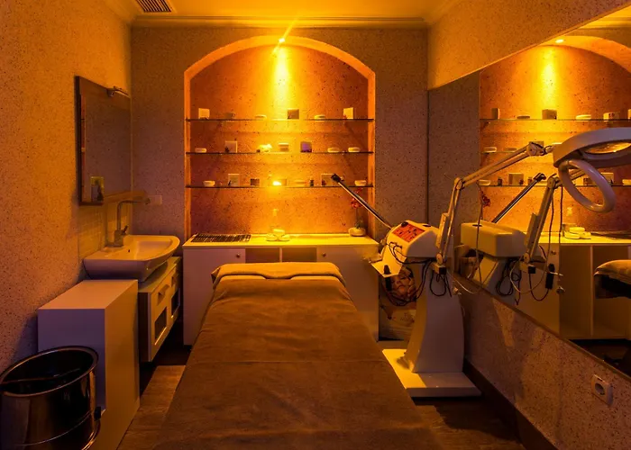 Ξενοδοχείο White Gold & Αλάνια