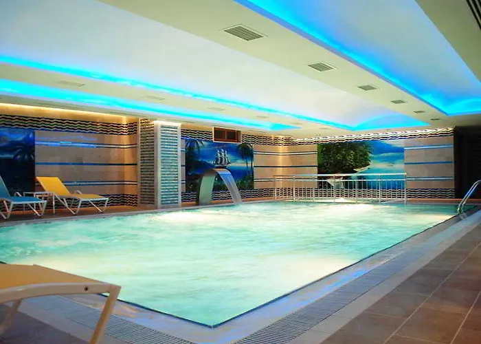 Ξενοδοχείο White Gold & 5*